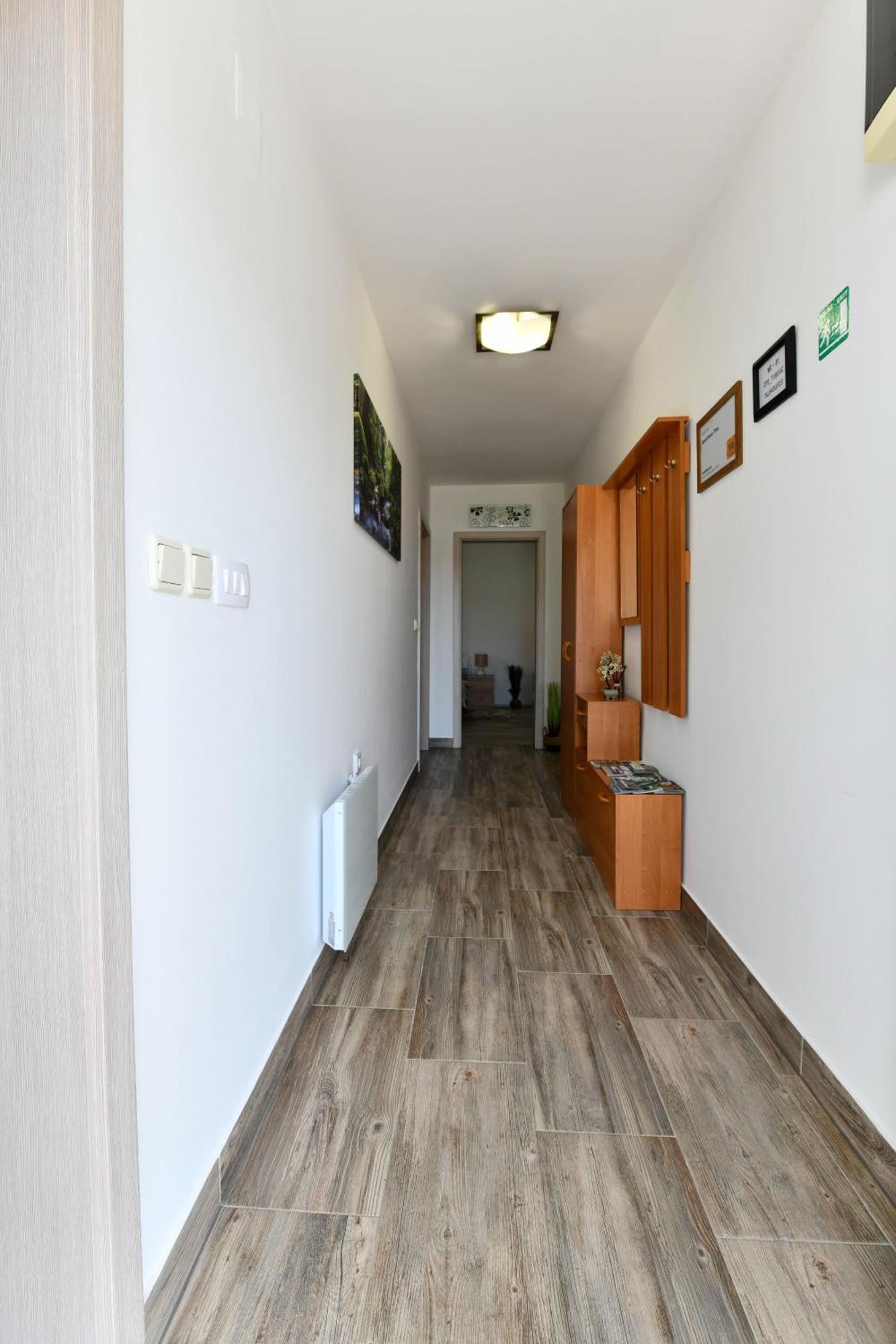 Tina Apartment *